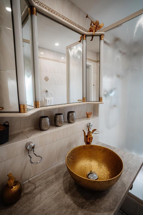 Timeout Royal Apartment Ellar